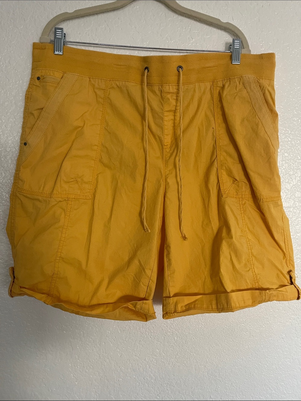Men's Drawstring Cargo Shorts in Mustard Yellow